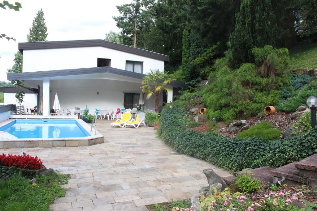 Hotel Haus Am Wald Eltmann Esterno foto